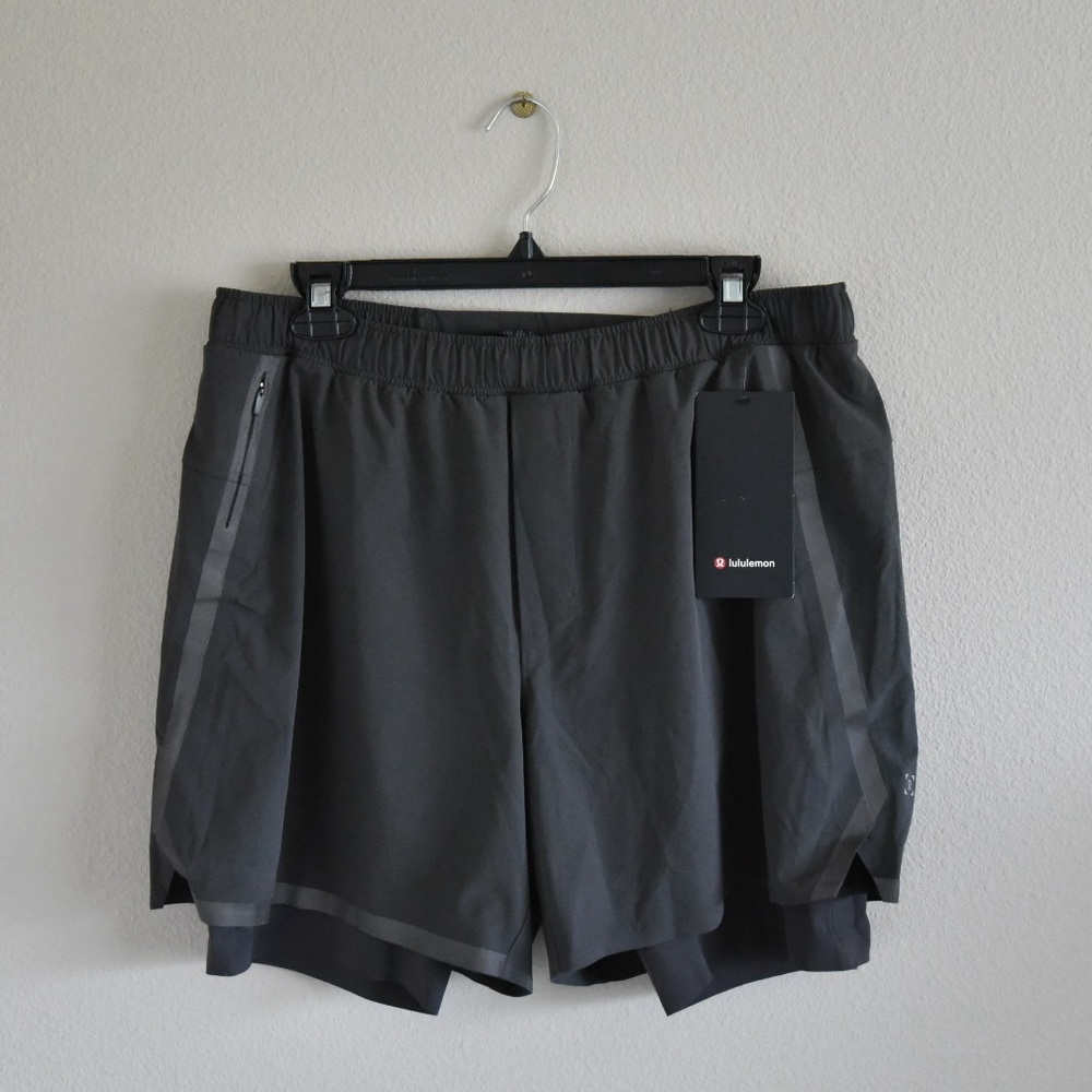 Men’s Lululemon Surge shirts 6”